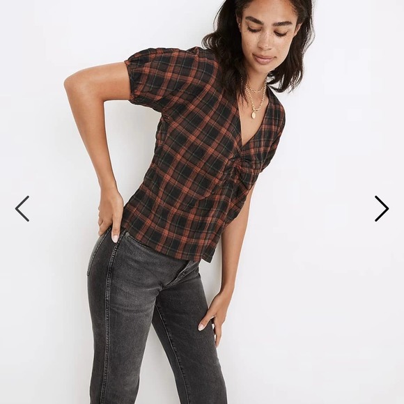Madewell Tops - Madewell Plaid Gathered V Neck Short Sleeve Top